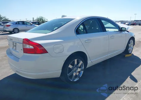 2008 Volvo S80 3.2 from USA, damaged, VIN YV1AS982181069417